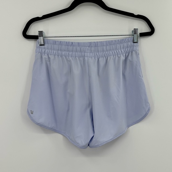 Vuori Clementine 4” Short in Peri - Picture 3 of 7